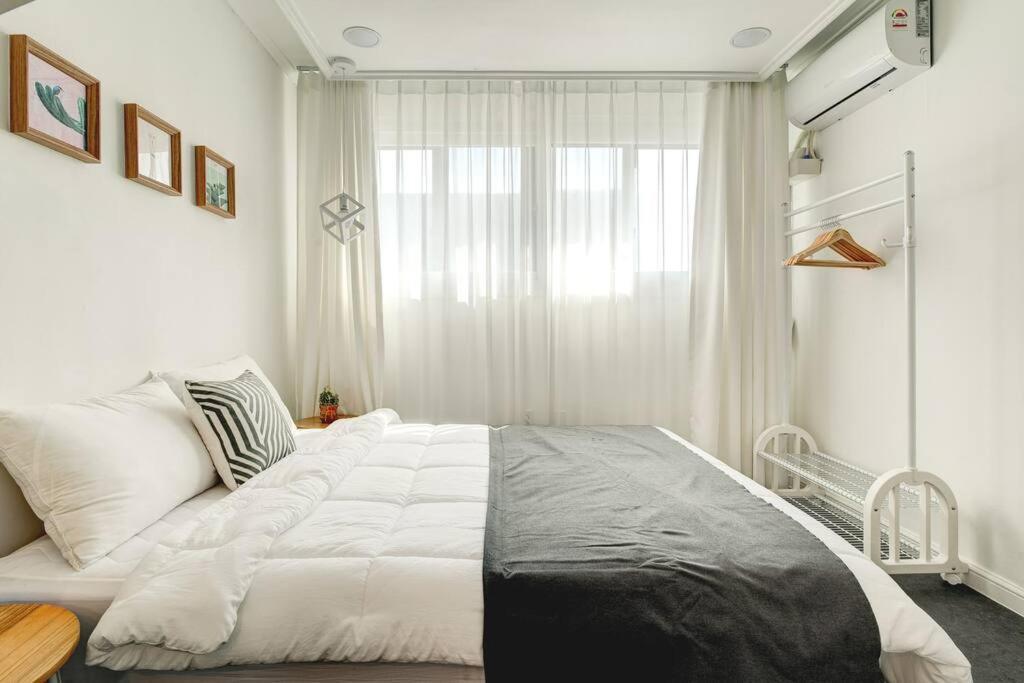 Hongdae 4Bed Room House Сеул Екстер'єр фото