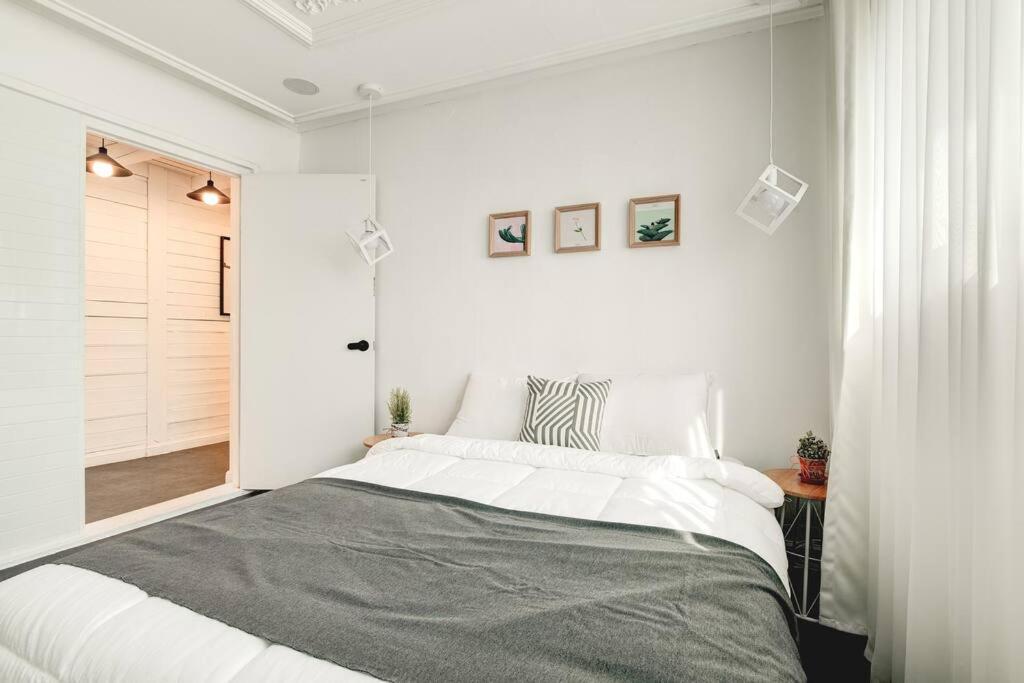 Hongdae 4Bed Room House Сеул Екстер'єр фото